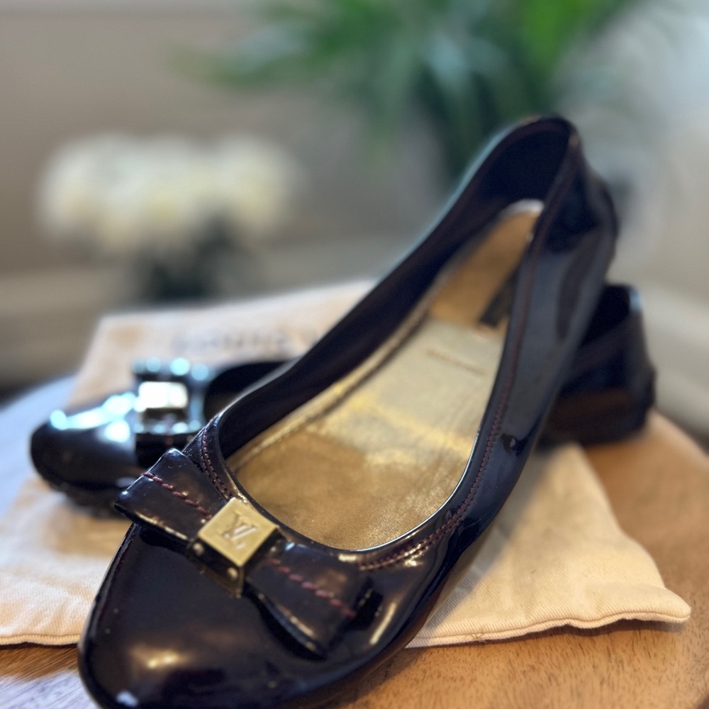 Louis Vuitton Women’s Patent Leather Ballet Flats in Deep Wine - Picture 2 of 14